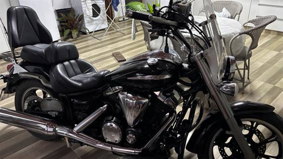 YAMAHA XVS950A MIDNIGHT STAR 